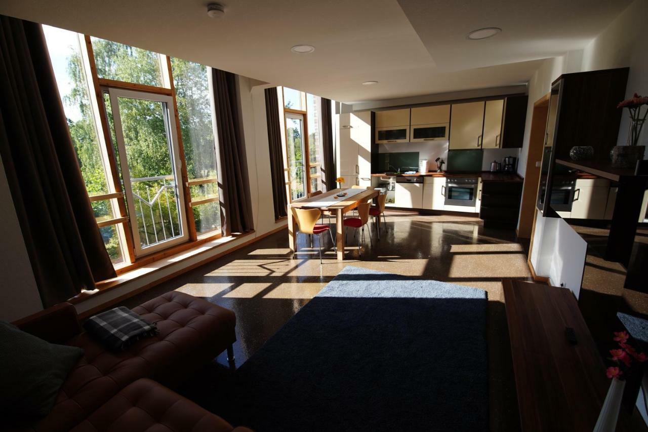 Gaestewohnung Hardinghaus Am Teich 瓦伦多夫 外观 照片