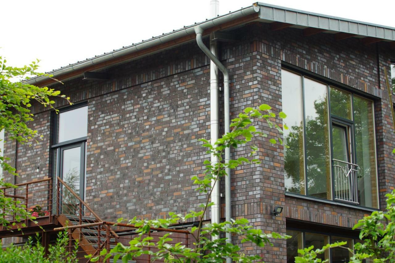 Gaestewohnung Hardinghaus Am Teich 瓦伦多夫 外观 照片