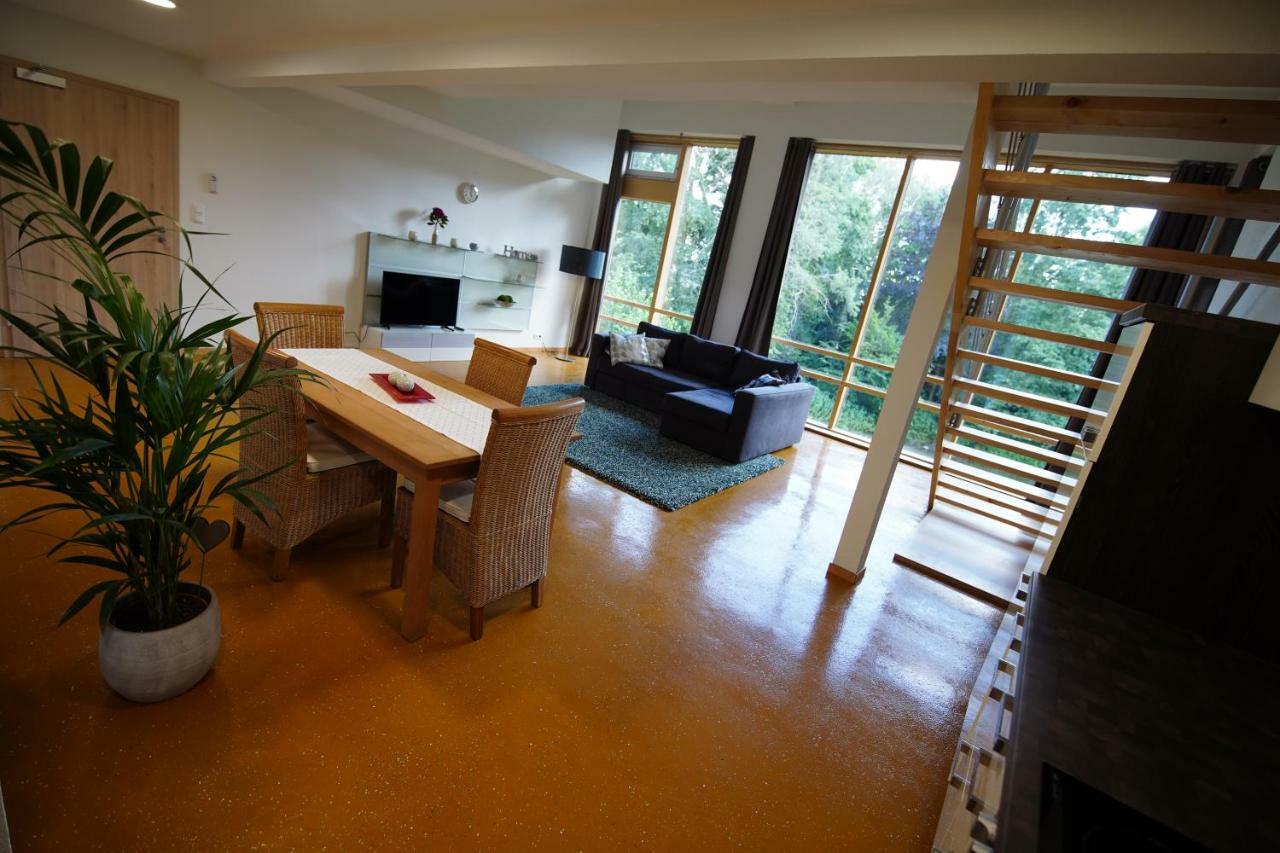 Gaestewohnung Hardinghaus Am Teich 瓦伦多夫 外观 照片